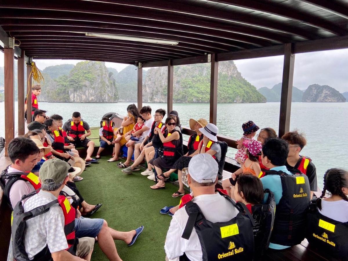 Discovery Travel Homestay Hạ Long Ngoại thất bức ảnh